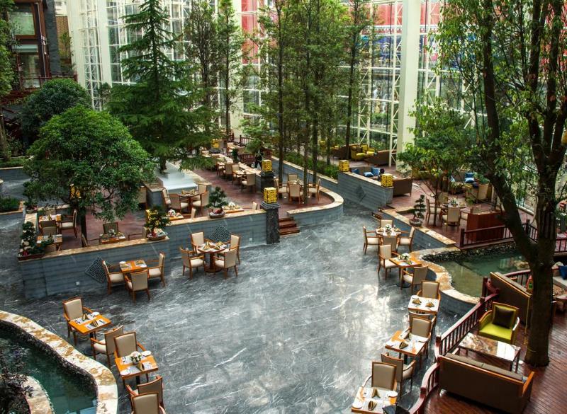 Howard Johnson Tian Yuan Jiuzhaigou Exterior photo