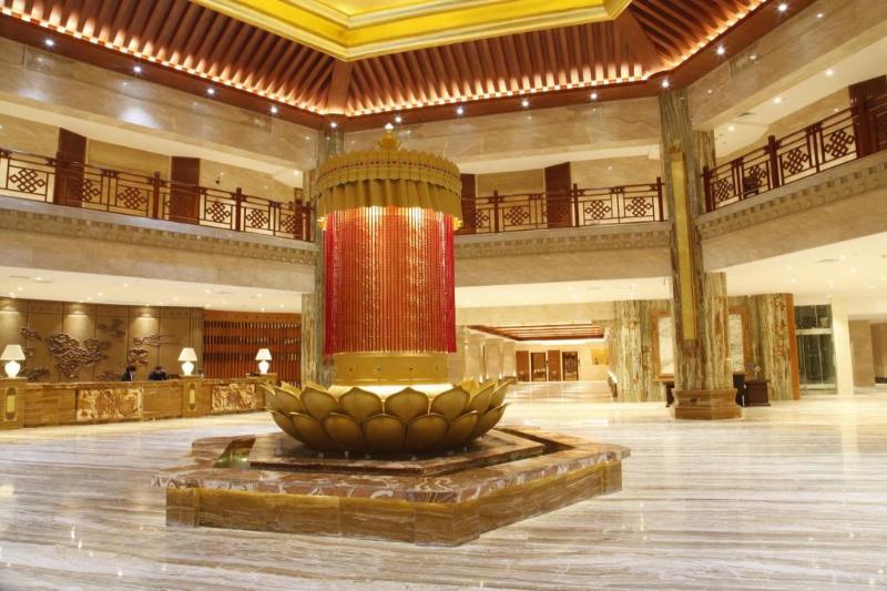 Howard Johnson Tian Yuan Jiuzhaigou Exterior photo